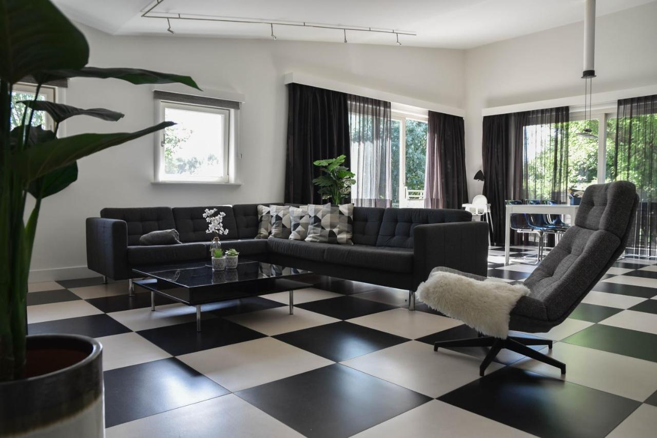 Spacious Comfort Villa Vera With Hottub Zeewolde Exterior photo